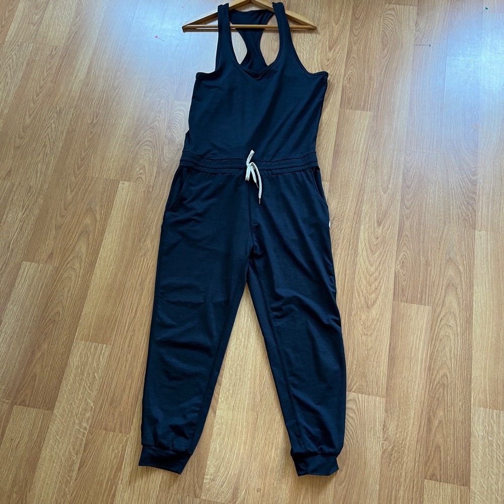Vuori Women's Lux Racerback Jumpsuit Sz M Drawstring Jogger Athleisure Yoga